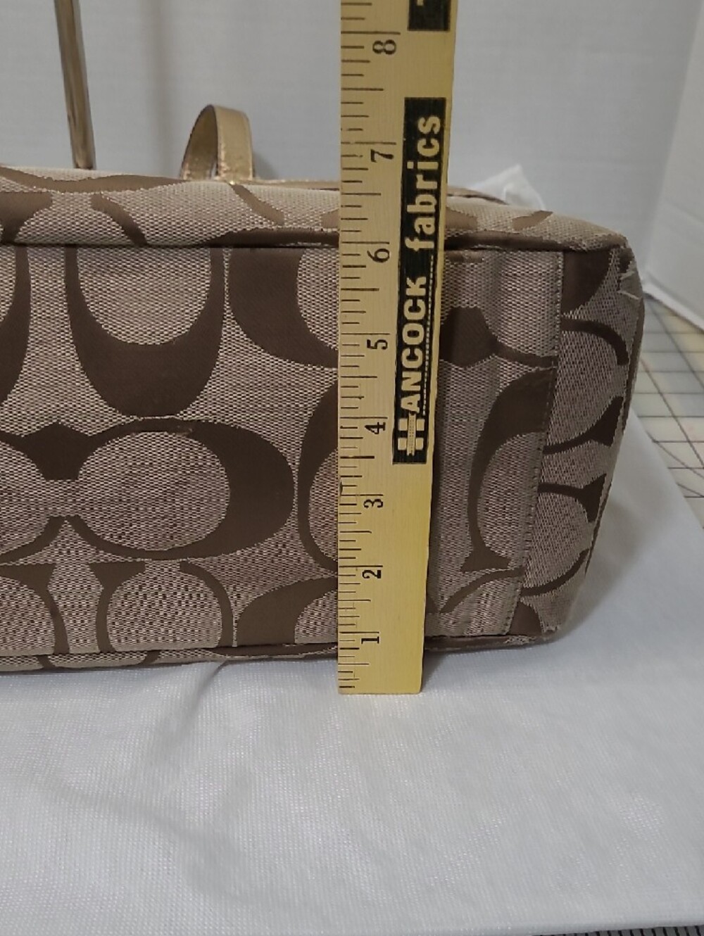 Coach Khaki Signature Tote with Gold Trim - Picture 15 of 16